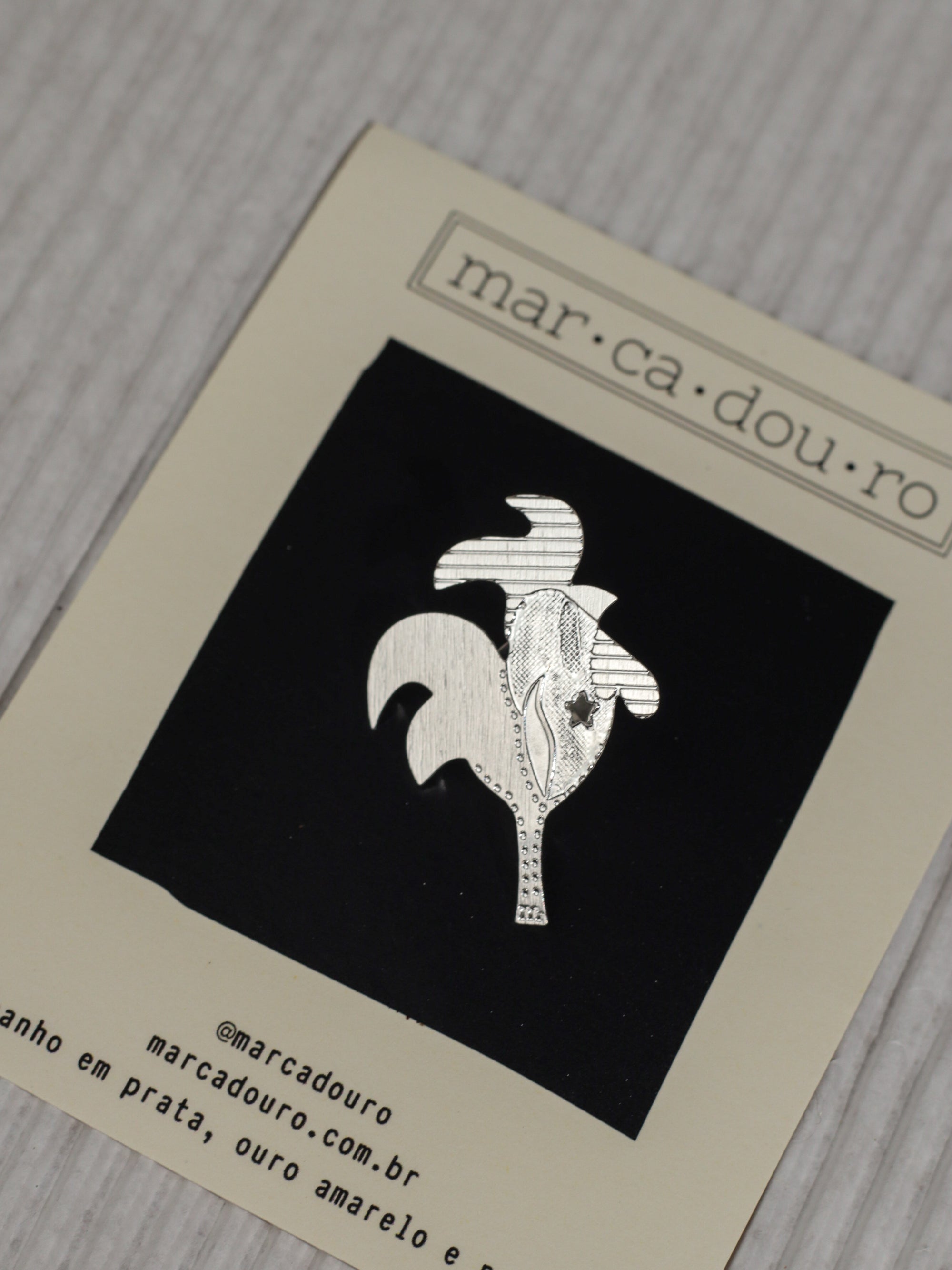 Pin Galo